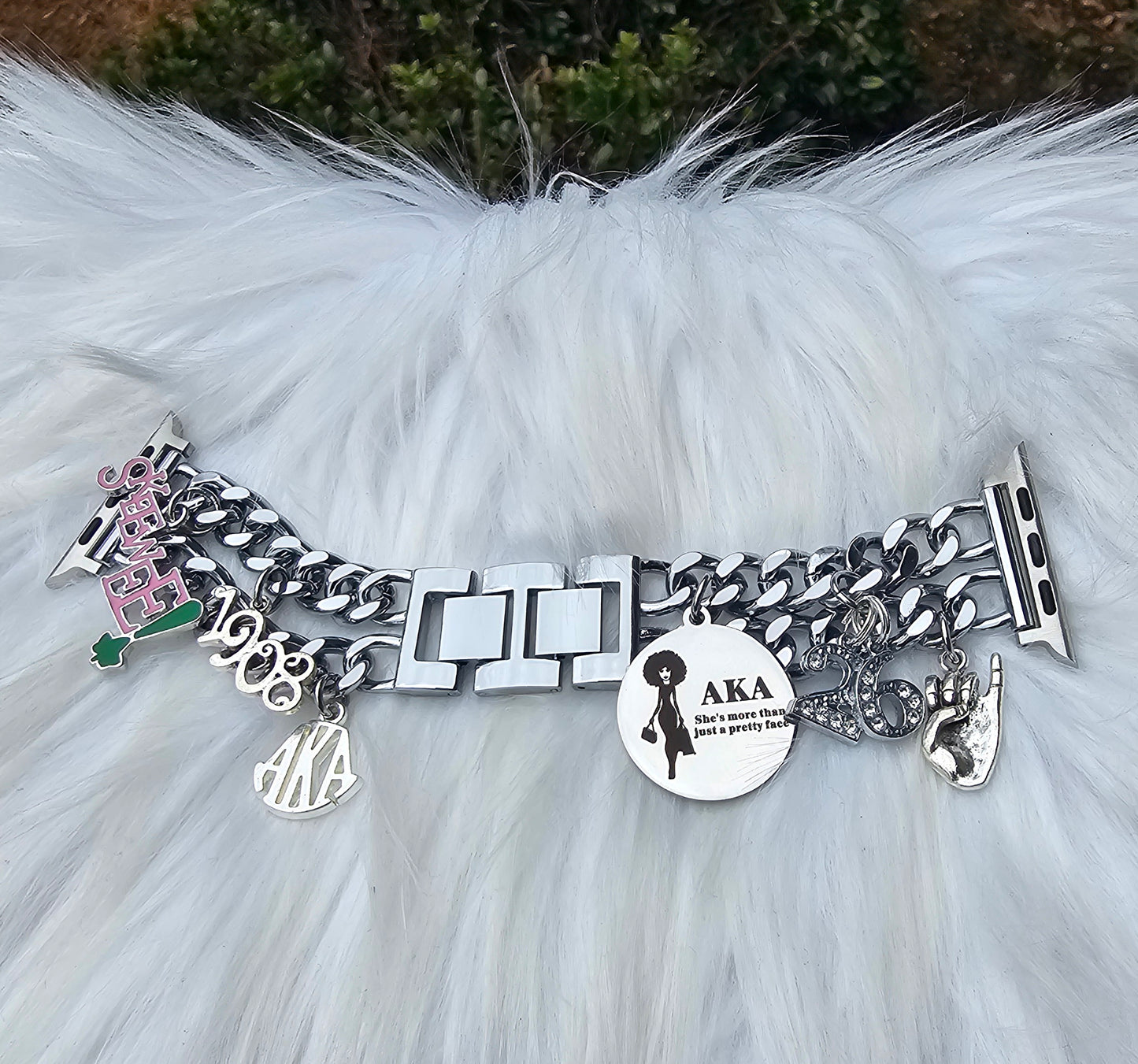 AKA Apple Link Custom Fit Watch Band Available In Silver & Gold (charms may be changed)