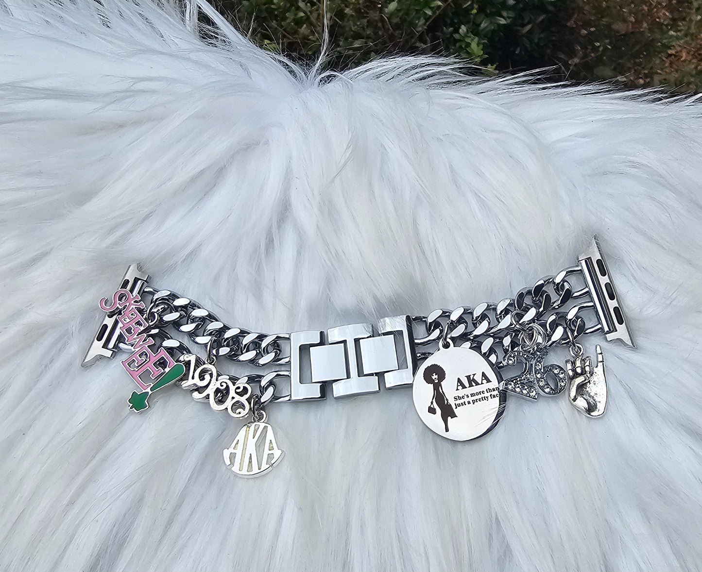 AKA Apple Link Custom Fit Watch Band Available In Silver & Gold (charms may be changed)