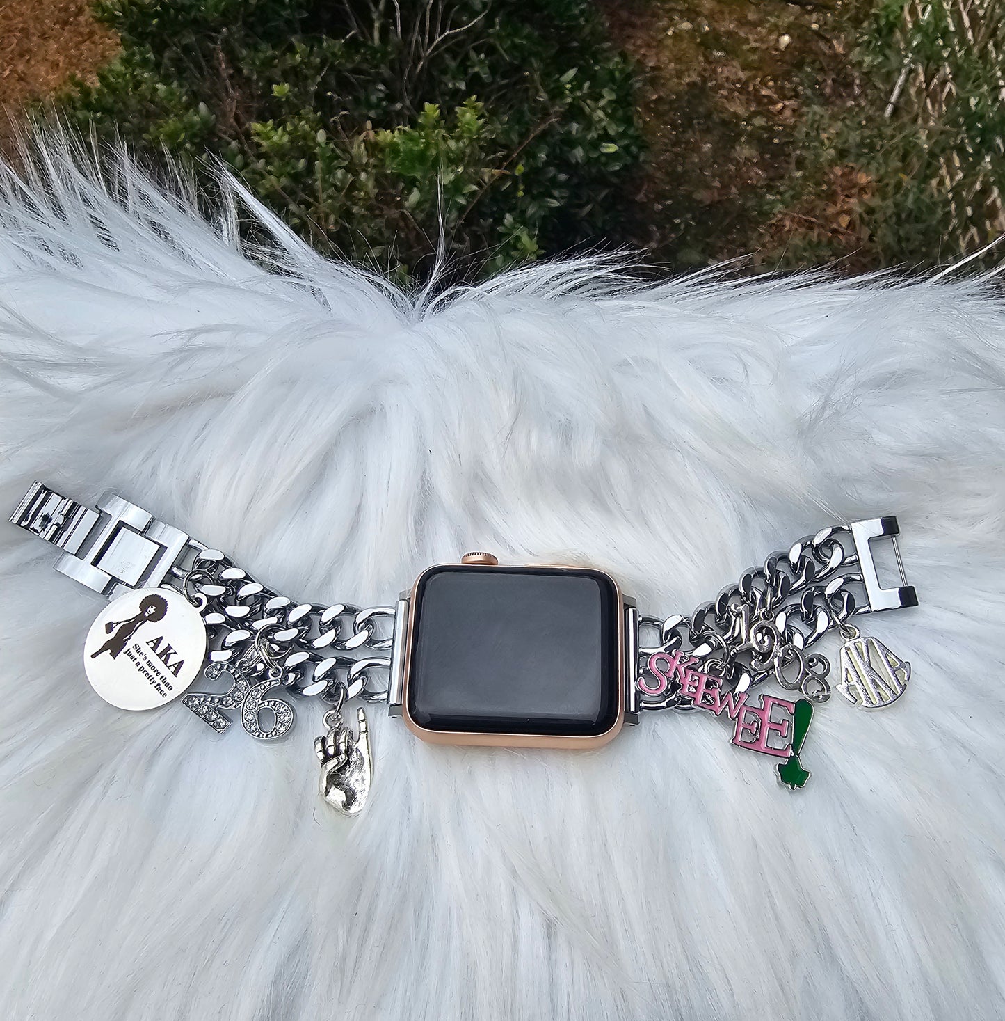 AKA Apple Link Custom Fit Watch Band Available In Silver & Gold (charms may be changed)