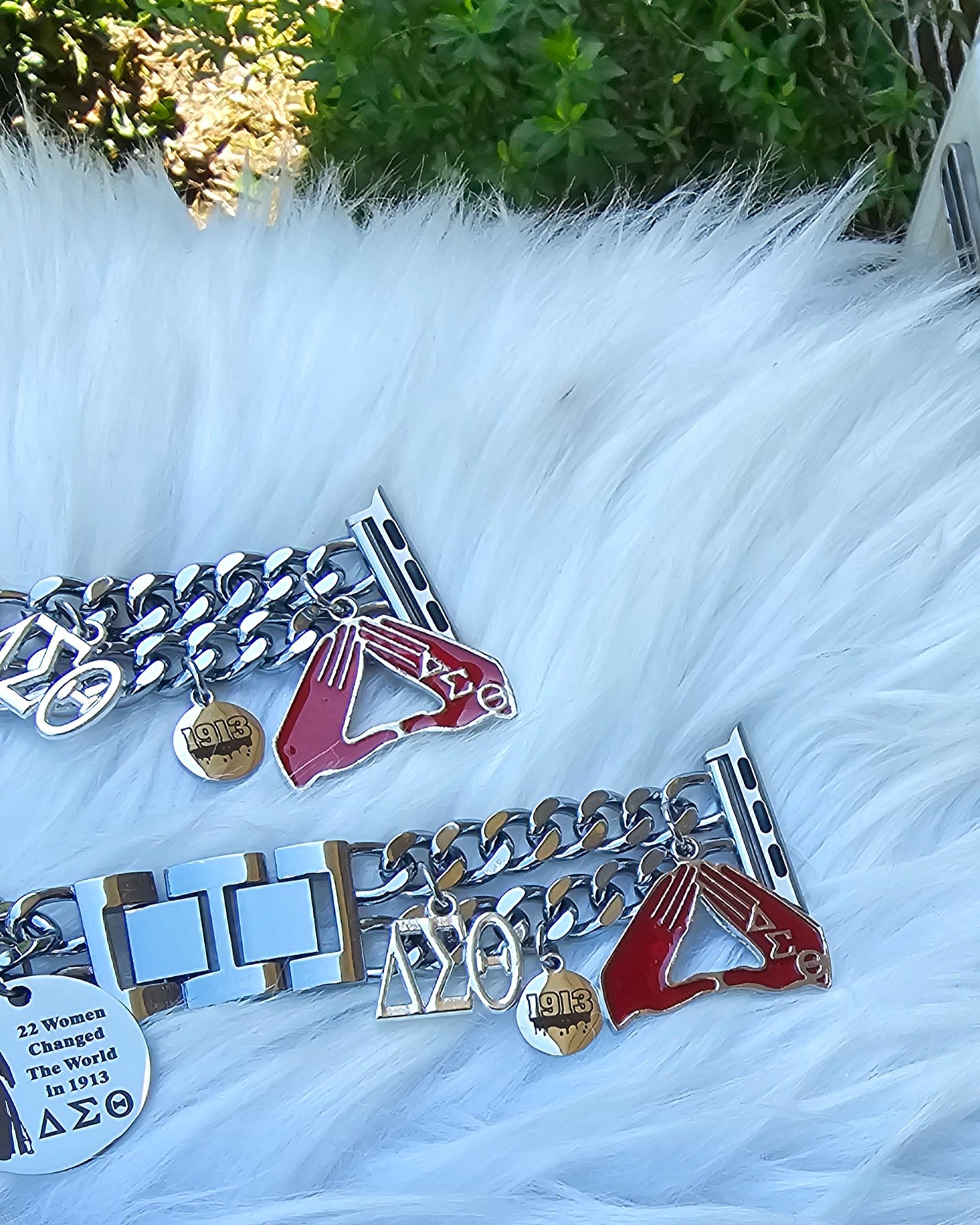 Delta Apple Link Custom Fit Watch Band (Please message shop with line number if you would like added to design)