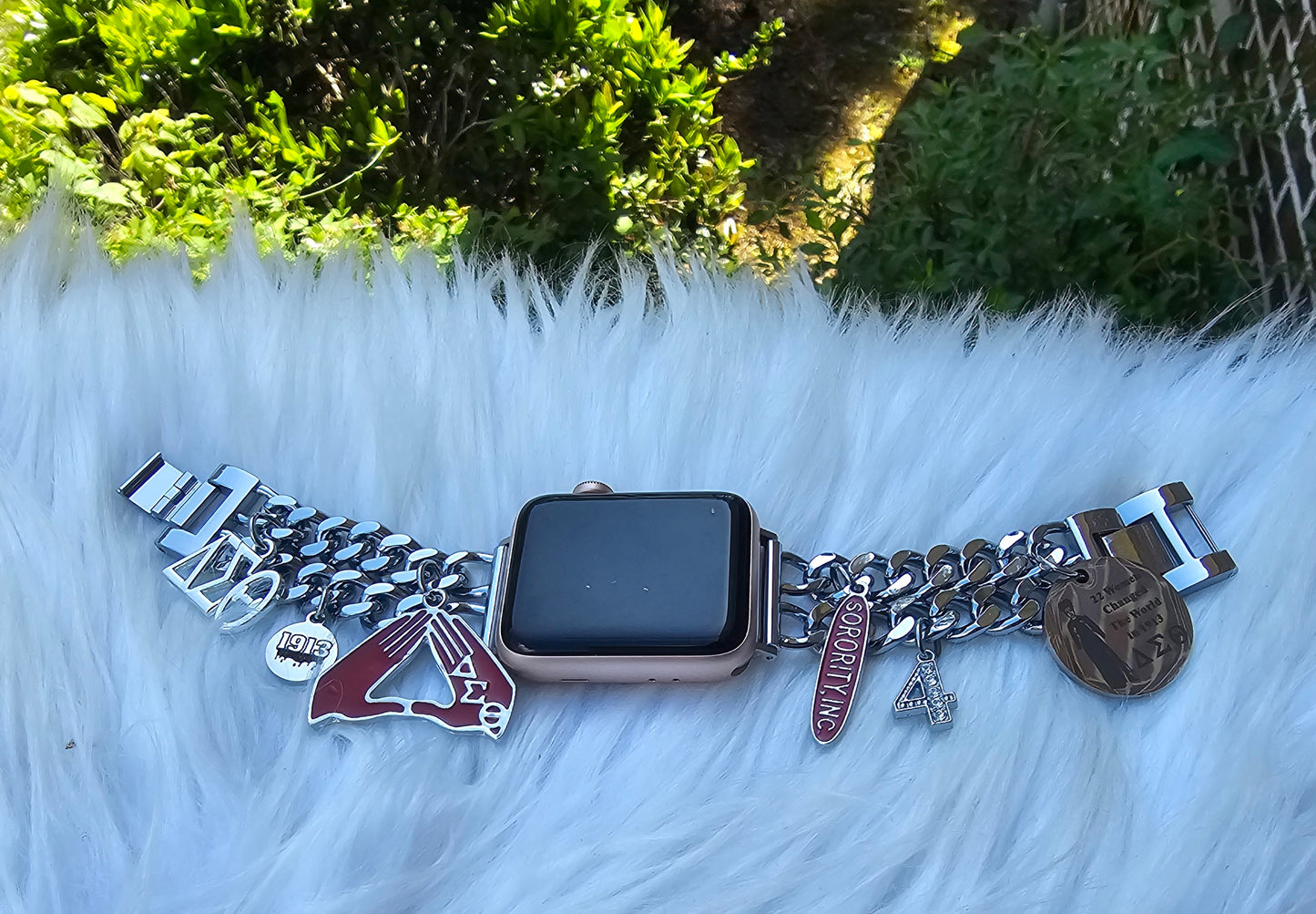 Delta Apple Link Custom Fit Watch Band (Please message shop with line number if you would like added to design)