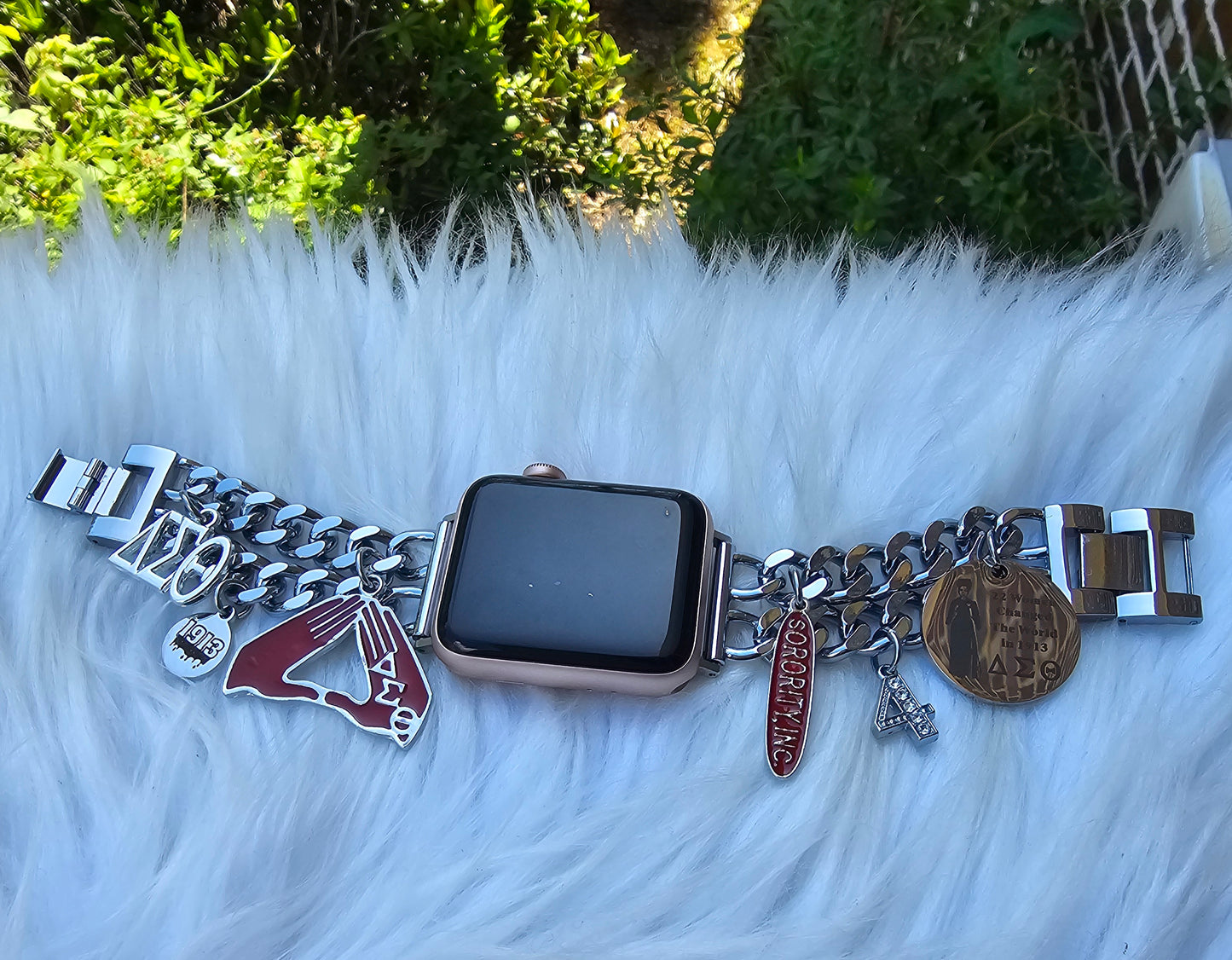 Delta Apple Link Custom Fit Watch Band (Please message shop with line number if you would like added to design)