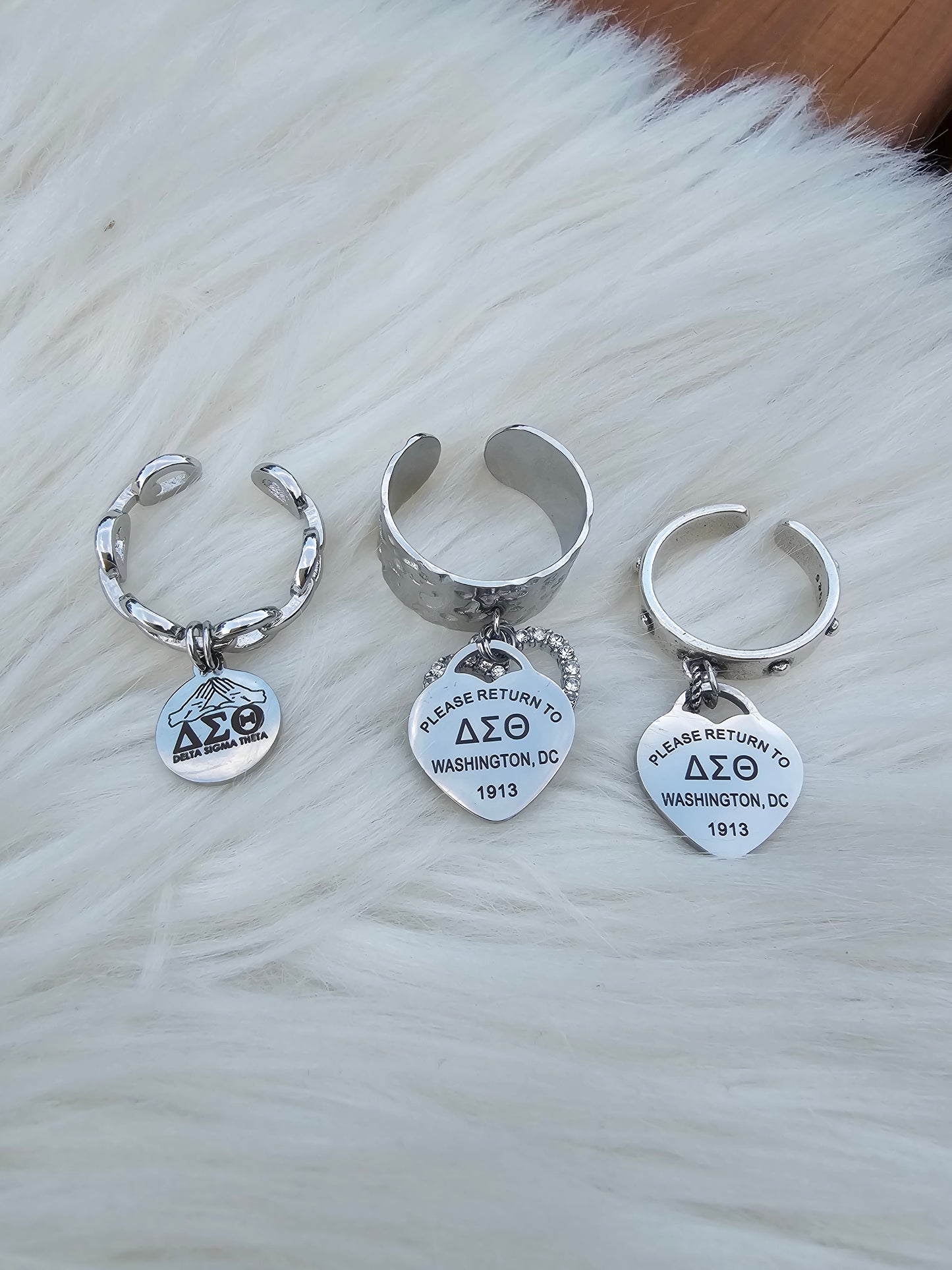 Delta Sigma Theta Adjustable Ring - DST Ring - Delta Ring - Sorority Jewelry - 1913 Ring - Sorority Ring