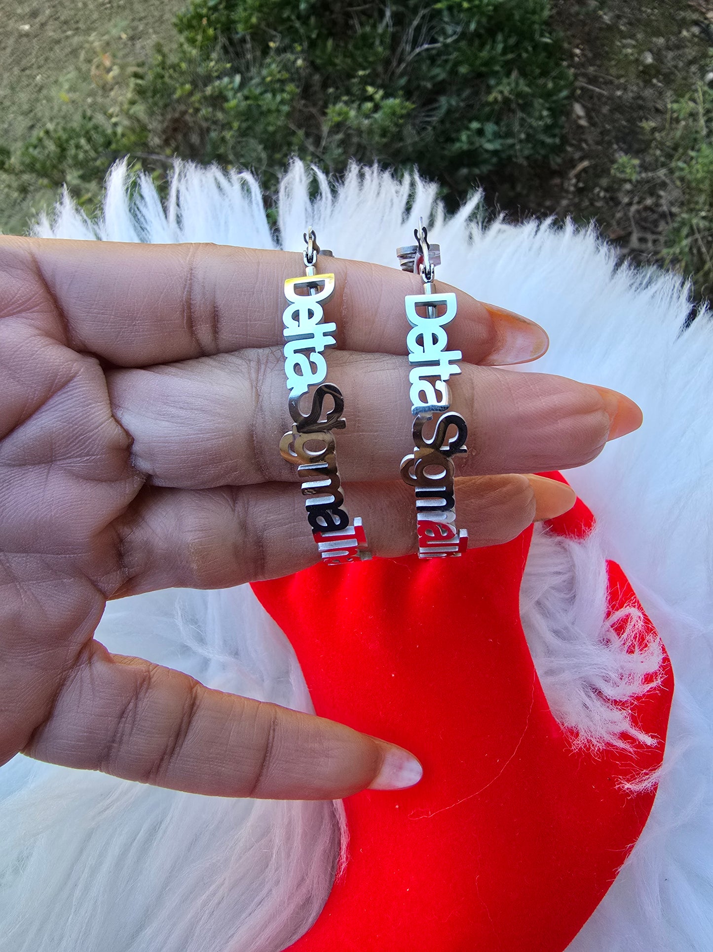 Delta Sigma Theta Script 1913 Sorority Earrings