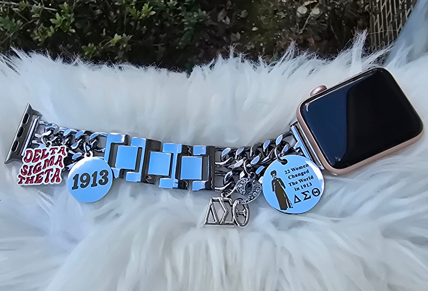 Delta Apple Link Custom Fit Watch Band (Please message shop with line number if you would like added to design)