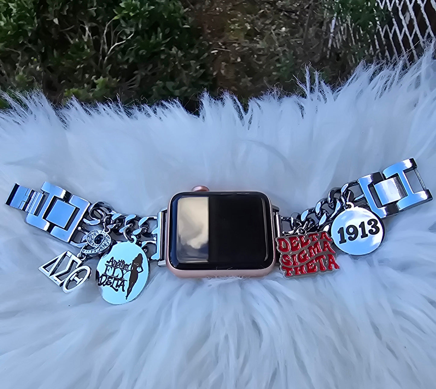Delta Apple Link Custom Fit Watch Band (Please message shop with line number if you would like added to design)