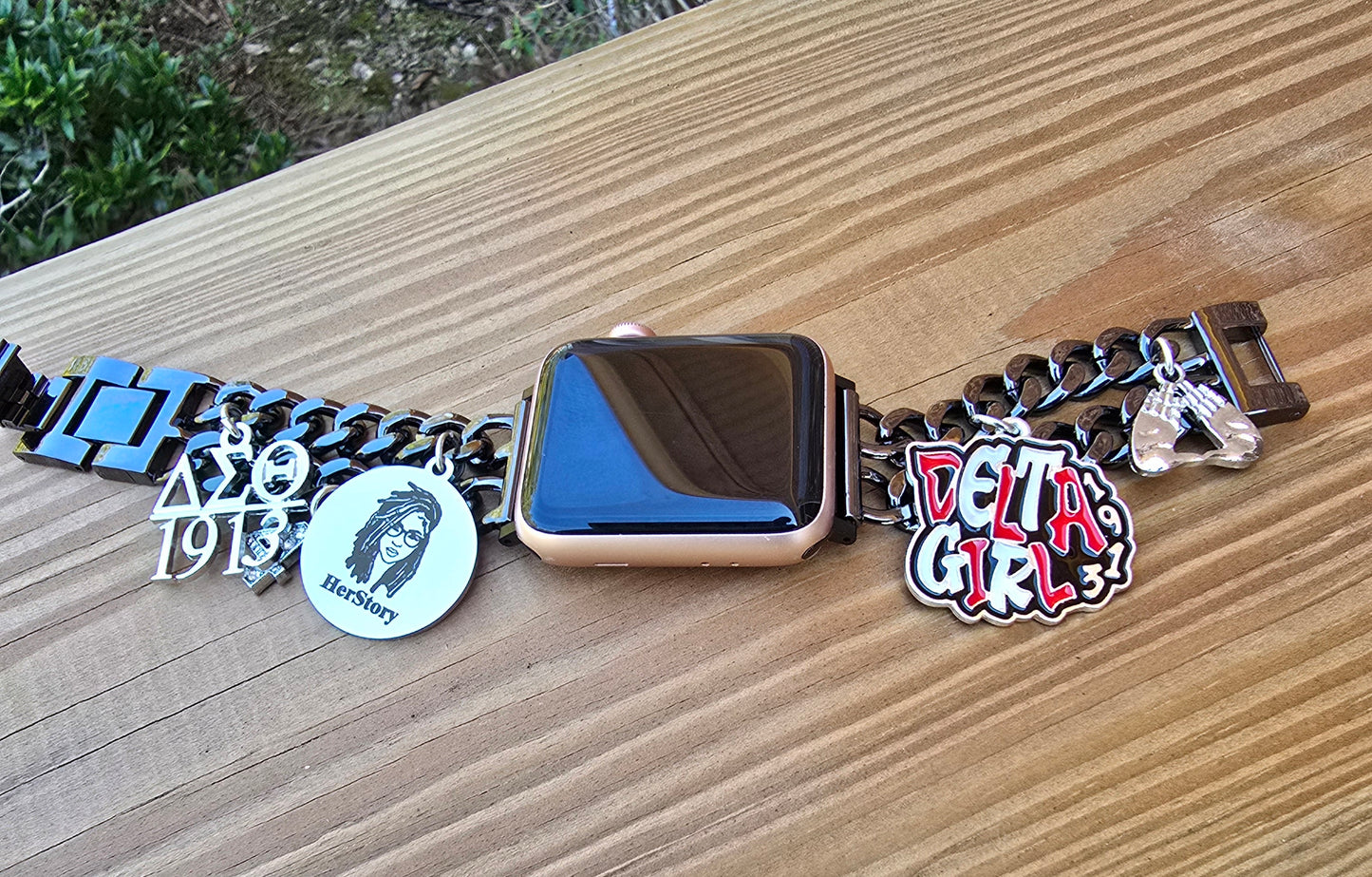 DST Delta Girl Custom Fit Sorority Apple Link Watch Band (Please message shop with line number if you would like added to design)