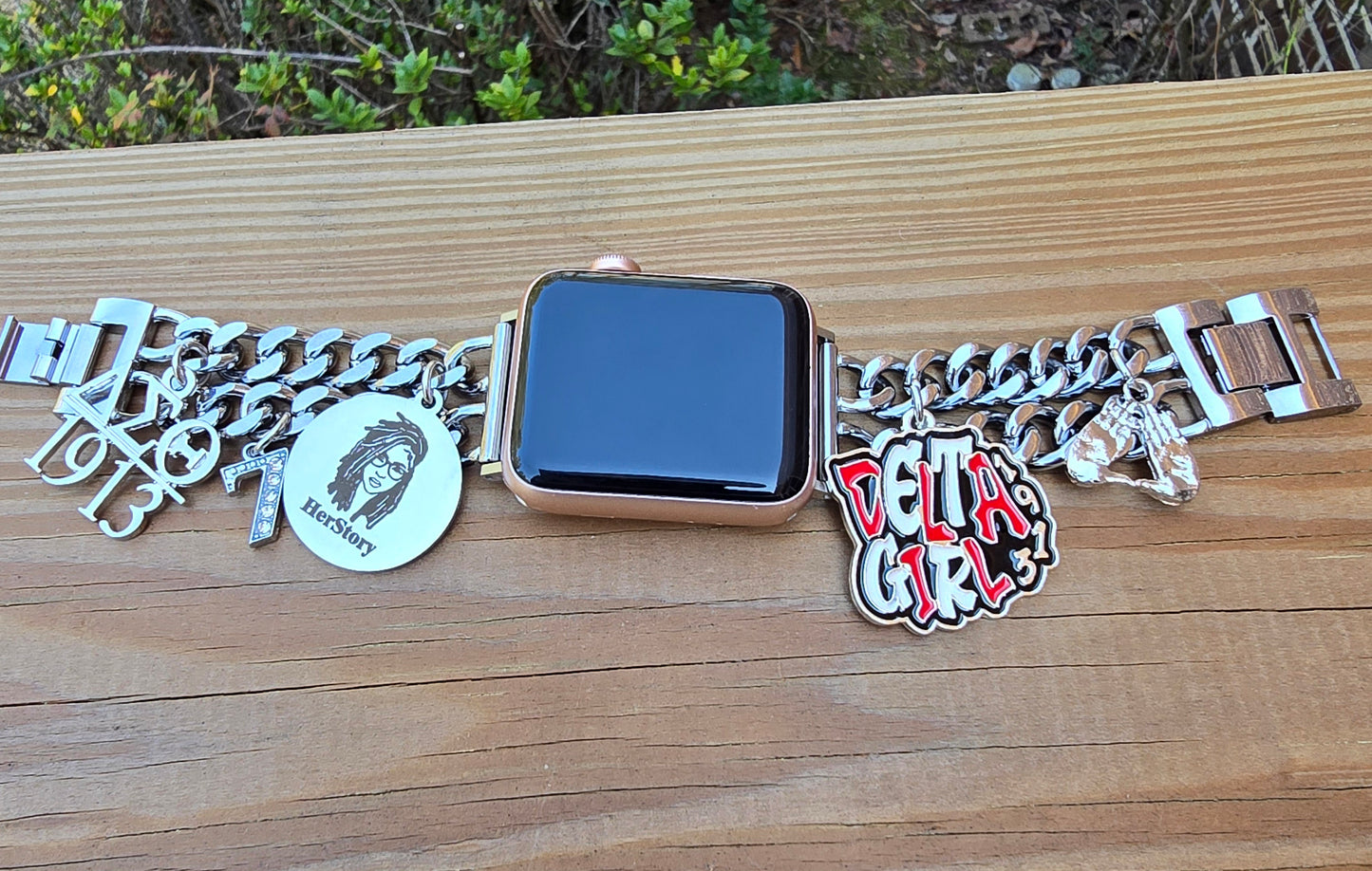DST Delta Girl Custom Fit Sorority Apple Link Watch Band (Please message shop with line number if you would like added to design)