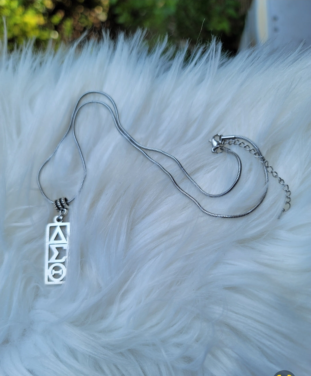 Delta Sigma Theta Vertical necklace- Sorority necklace - Delta Jewelry - Delta Sigma Theta gift - HBCU - Divine Nine Sororities