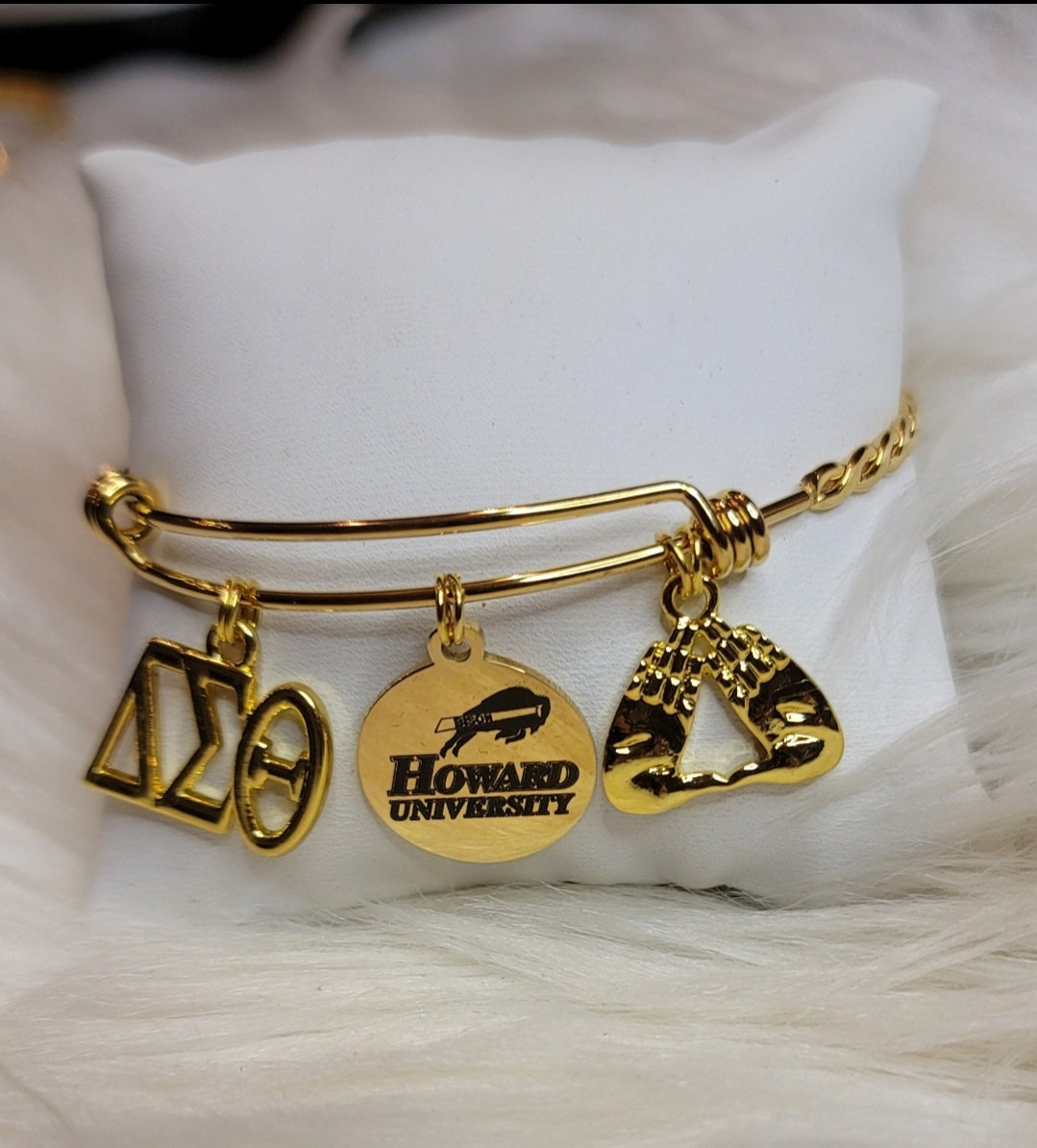 Howard University Delta Bracelet - HBCU - Delta Sigma Theta Bracelet - Sorority Bracelet - DST University bracelet - Sorority Jewelry - HU