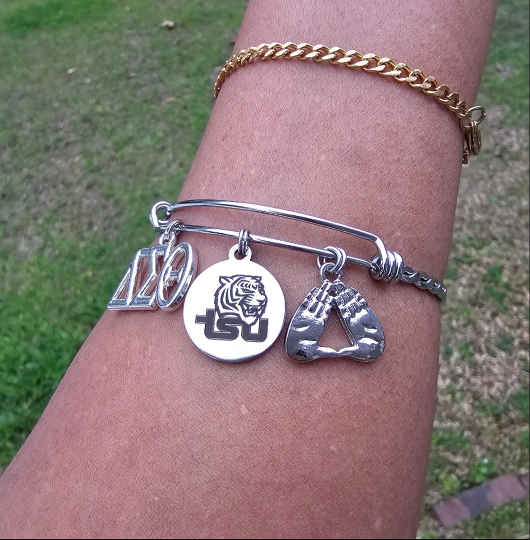 Delta Bracelet - HBCU - Delta Sigma Theta Bracelet - Sorority Bracelet - DST - Tennesee State University - Sorority Jewelry - TSU