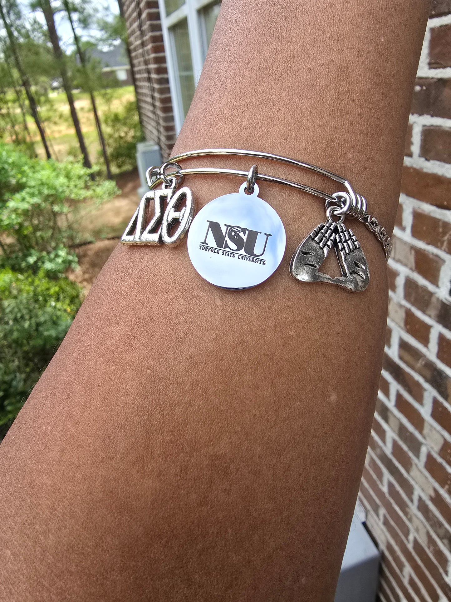 Norfolk State University Delta Bracelet - HBCU - Delta Sigma Theta Bracelet - Sorority Bracelet - DST University bracelet - Sorority Jewelry - NSU