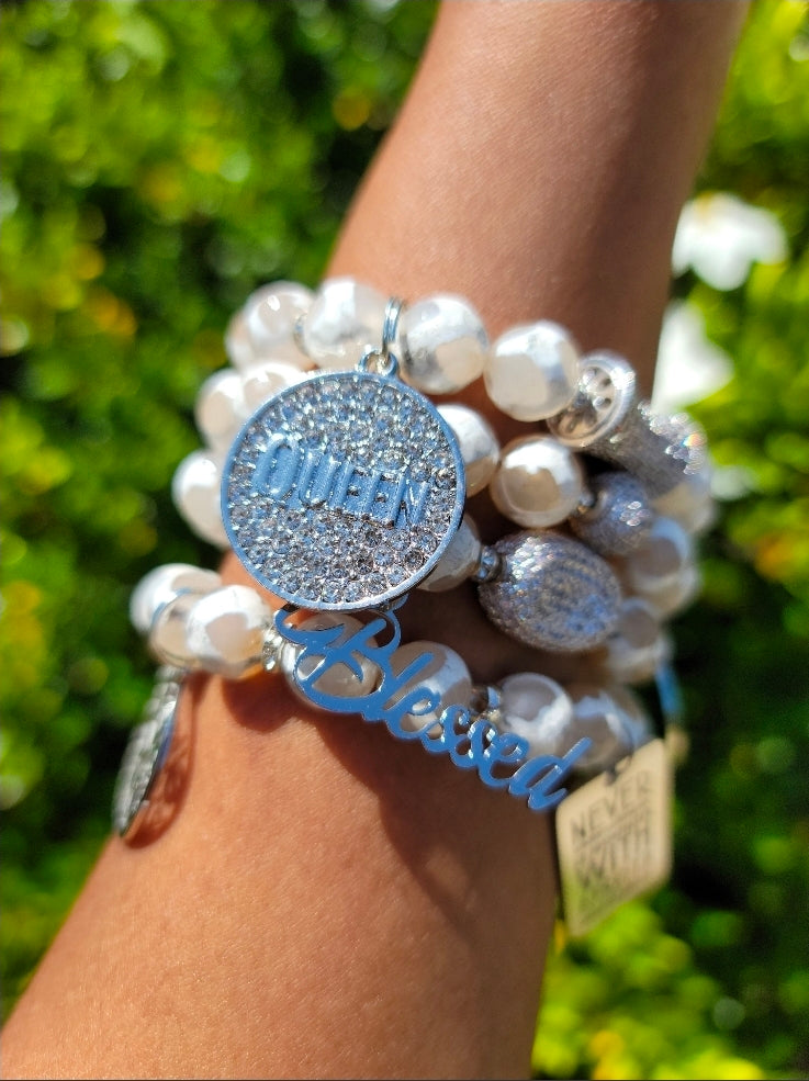 Mama tribute bracelet - Mother's Day Gift - Dear Mama - Mama themed Stack bracelet set - Custom Fit