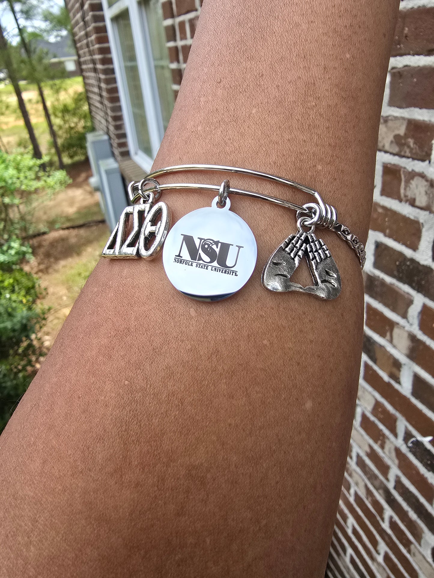 Norfolk State University Delta Bracelet - HBCU - Delta Sigma Theta Bracelet - Sorority Bracelet - DST University bracelet - Sorority Jewelry - NSU