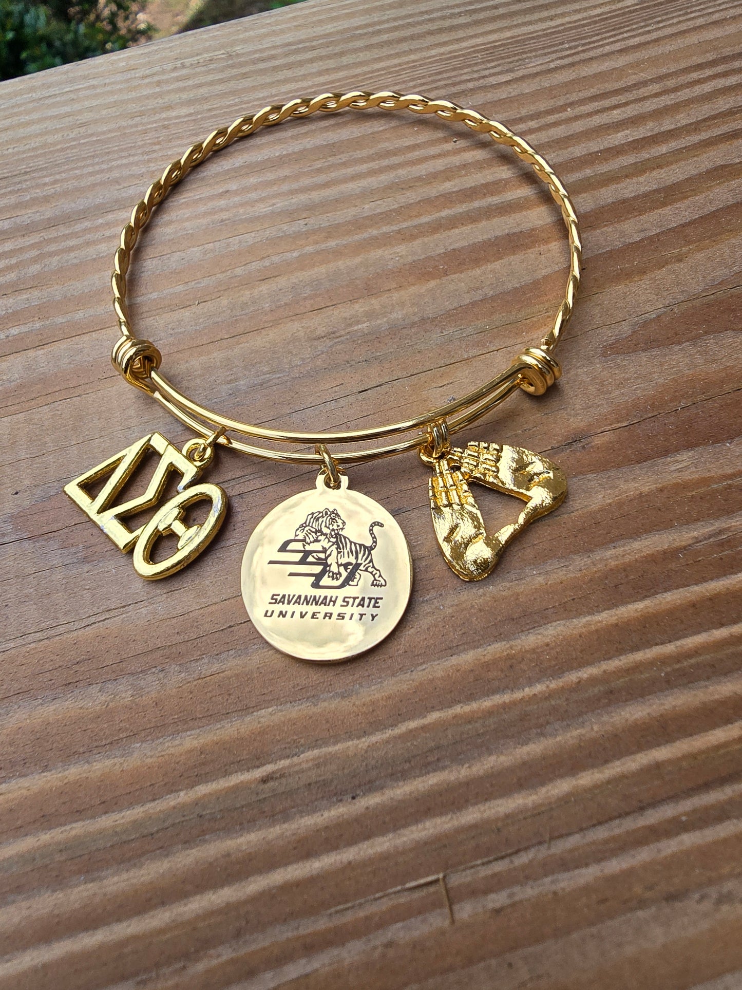Savannah State University Delta Bracelet - HBCU - Delta Sigma Theta Bracelet - Sorority Bracelet - DST University bracelet -Sorority Jewelry