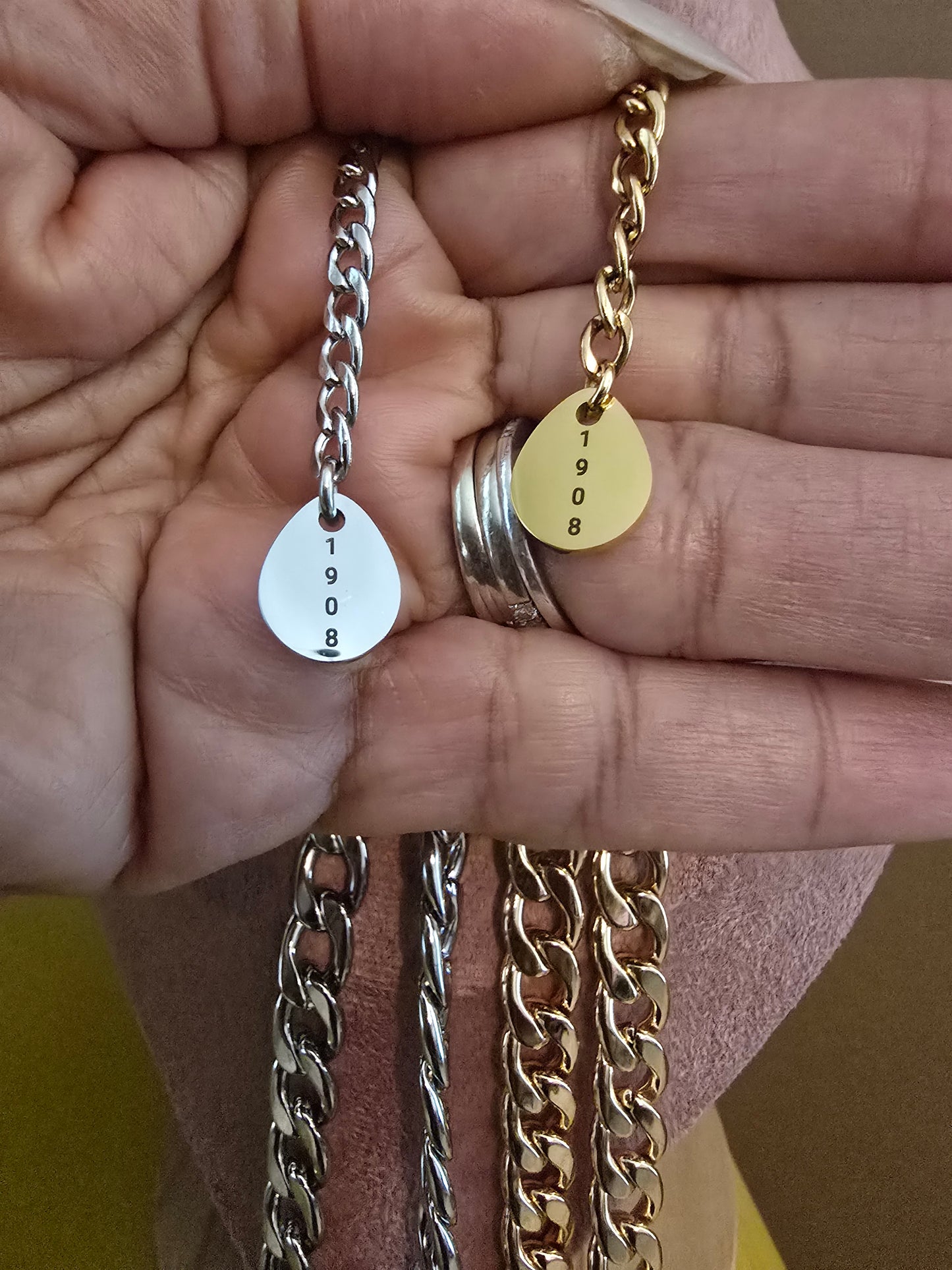 AKA 8mm Cuban Link - Sorority necklace - Alpha Kappa Alpha Jewelry - AKA gift - HBCU - Divine Nine Sororities