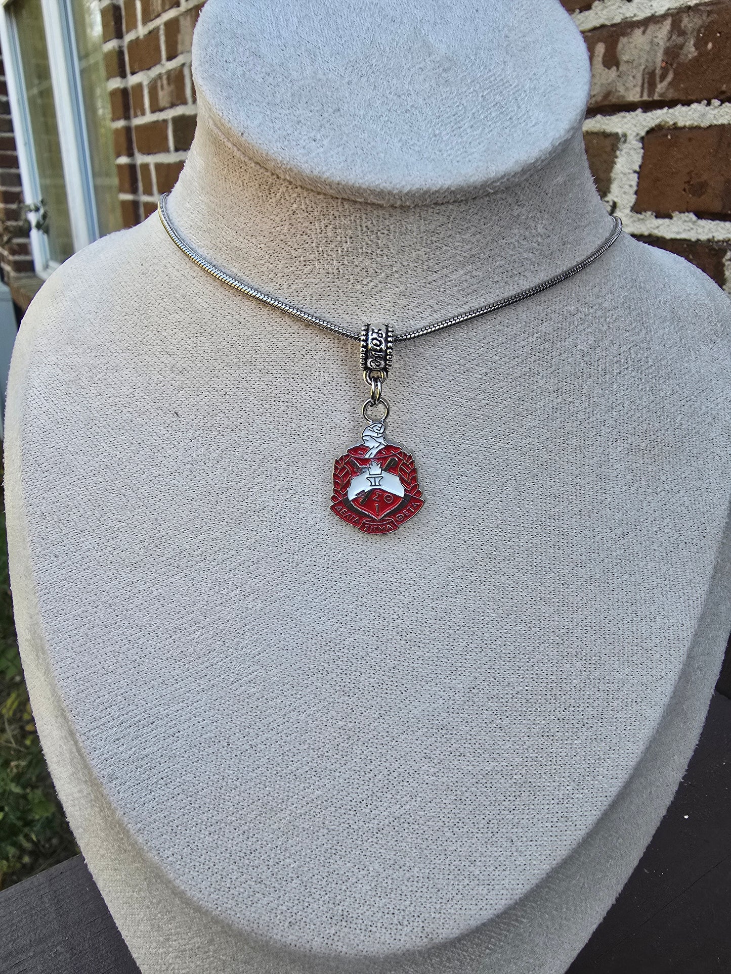 Delta Sigma Theta Crest necklace- Sorority necklace - Delta Jewelry - Delta Sigma Theta gift - HBCU - Divine Nine Sororities