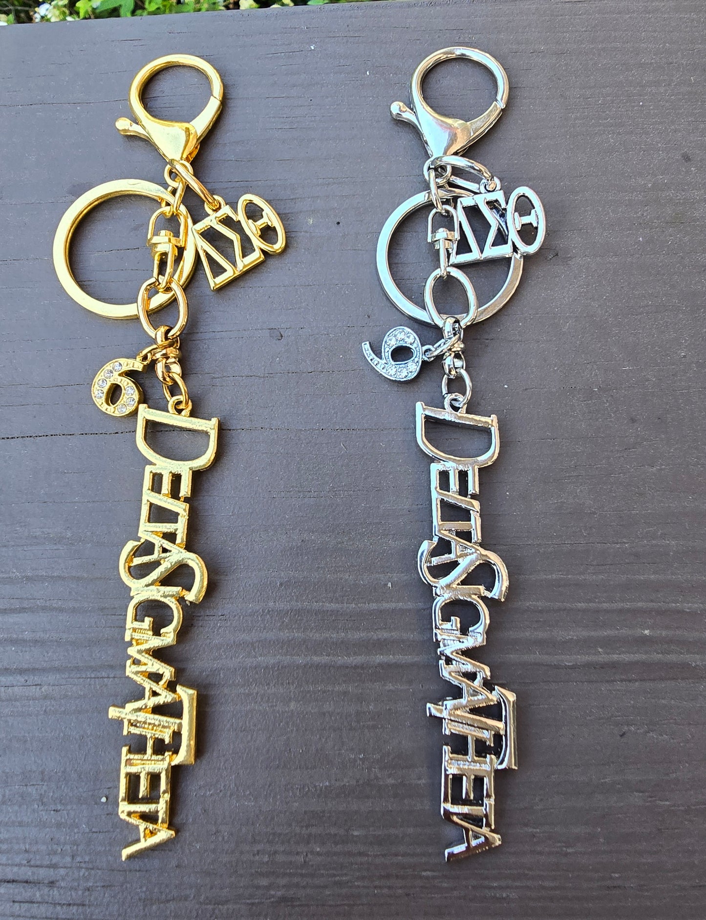 DST Handbag Charm/Key Ring - Gold Delta Sigma Theta Purse Charm - Sorority Charm/Key Ring - DST Purse Charm/Key Ring - Sorority Purse Charm/Key Ring - 1913 Purse Charm/ Key Ring