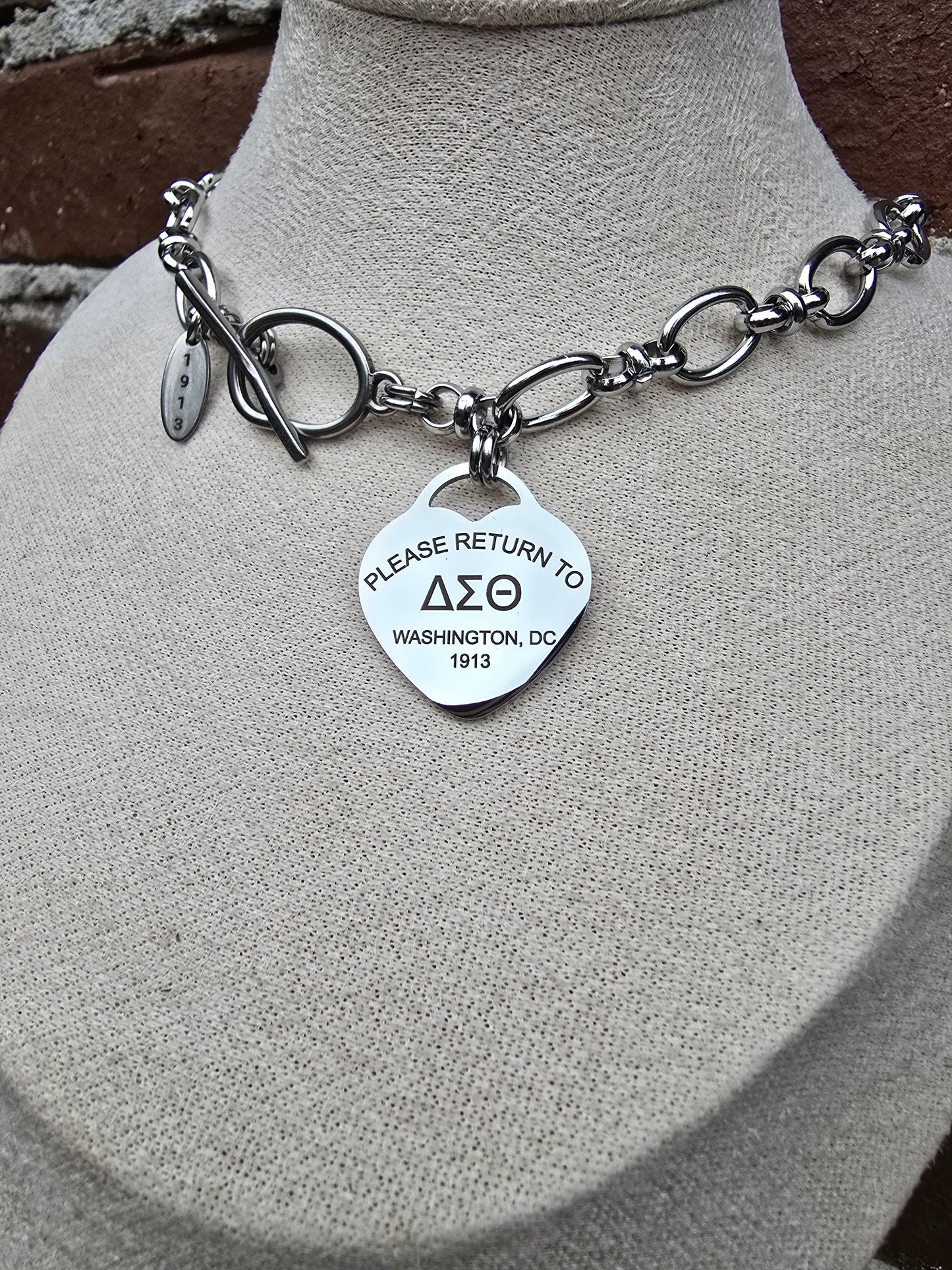 Tiffany Inspired Delta Sigma Theta Sorority Necklaces Available In Gold & Silver