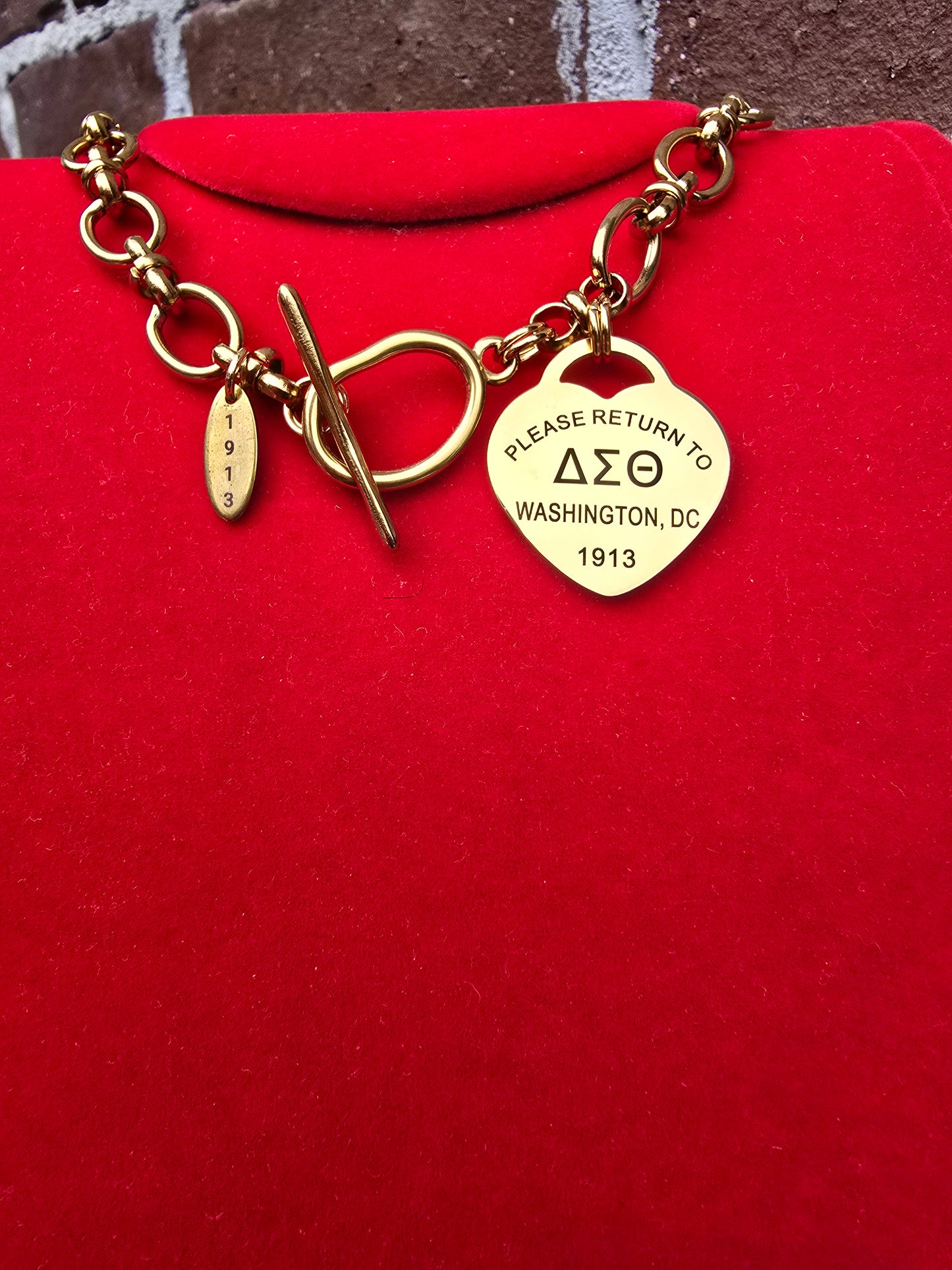 Tiffany Inspired Delta Sigma Theta Sorority Necklaces Available In Gold & Silver