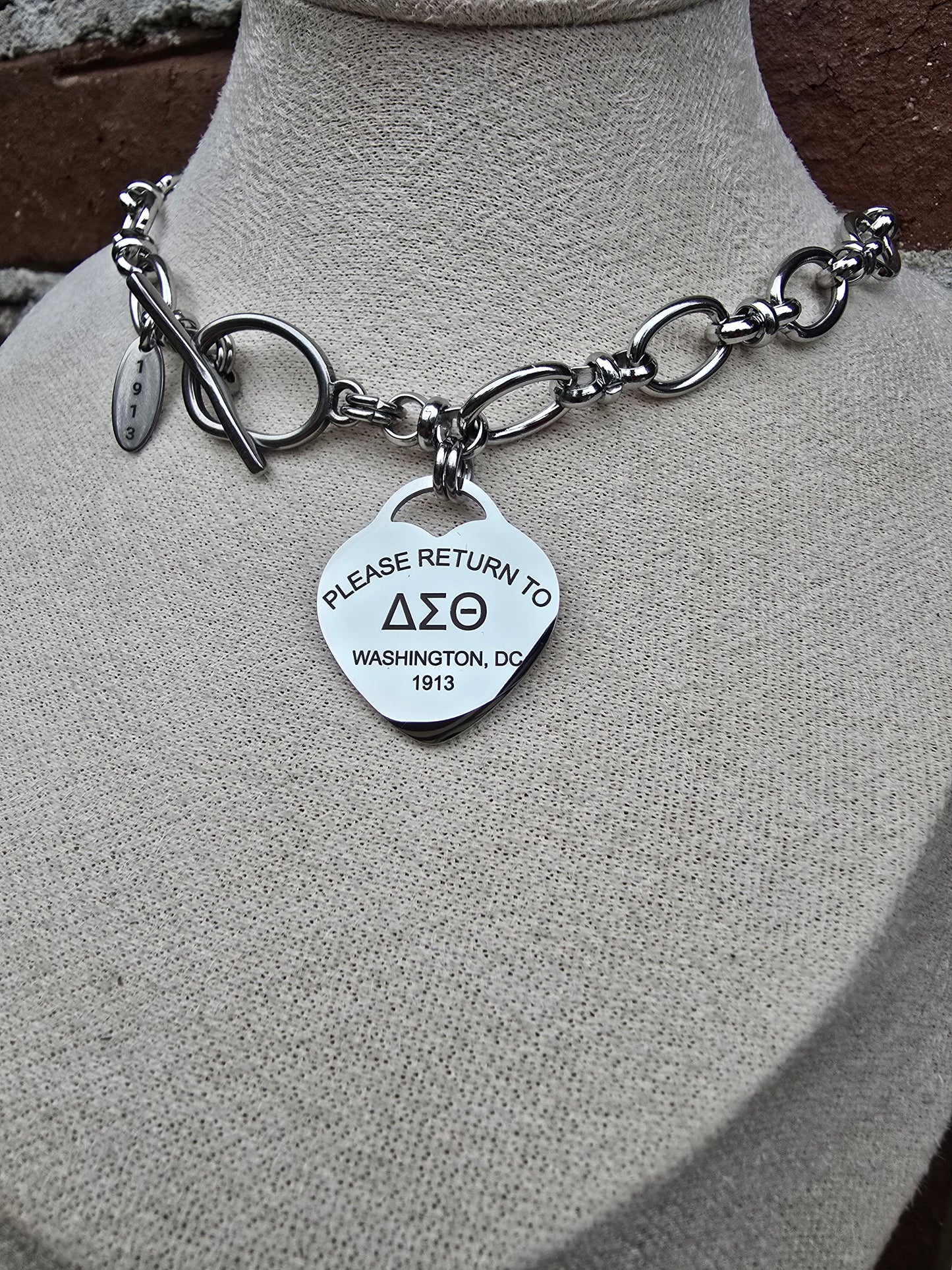 Tiffany Inspired Delta Sigma Theta Sorority Necklaces Available In Gold & Silver