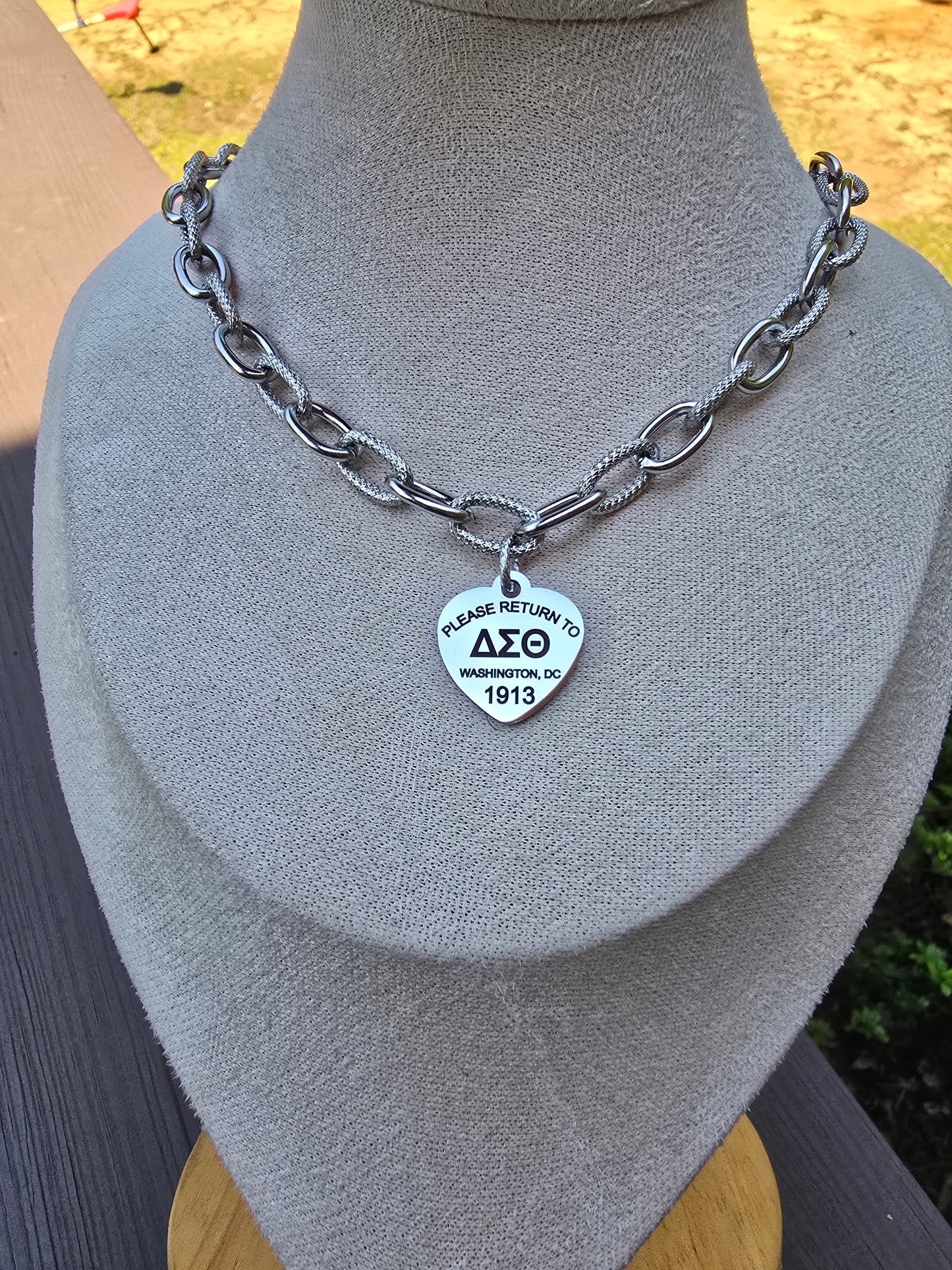 Tiff Inspired Charm Delta Sigma Theta Sorority Chunky Necklace