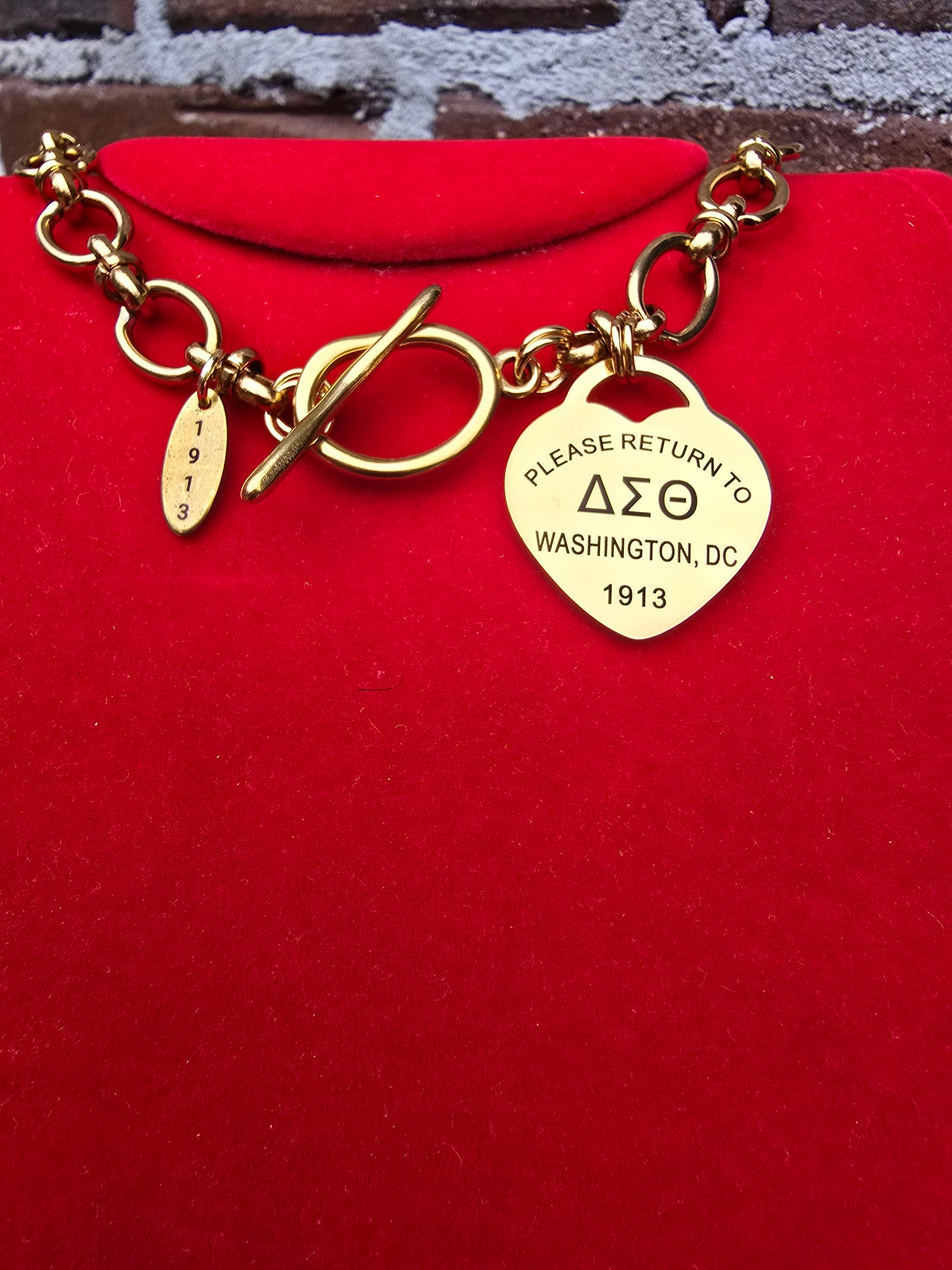 Tiffany Inspired Delta Sigma Theta Sorority Necklaces Available In Gold & Silver