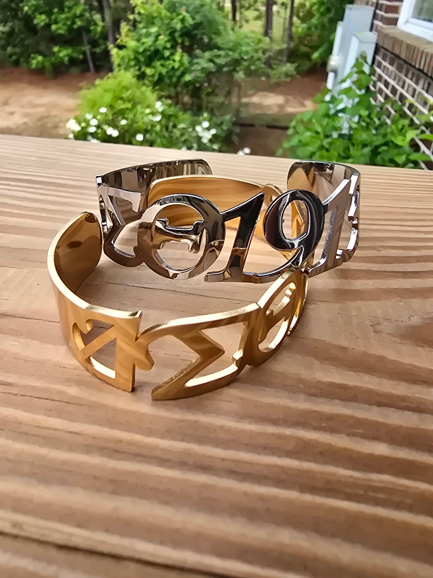 Delta Sigma Theta 1913 Italic Font Sorority Cuff Bracelet