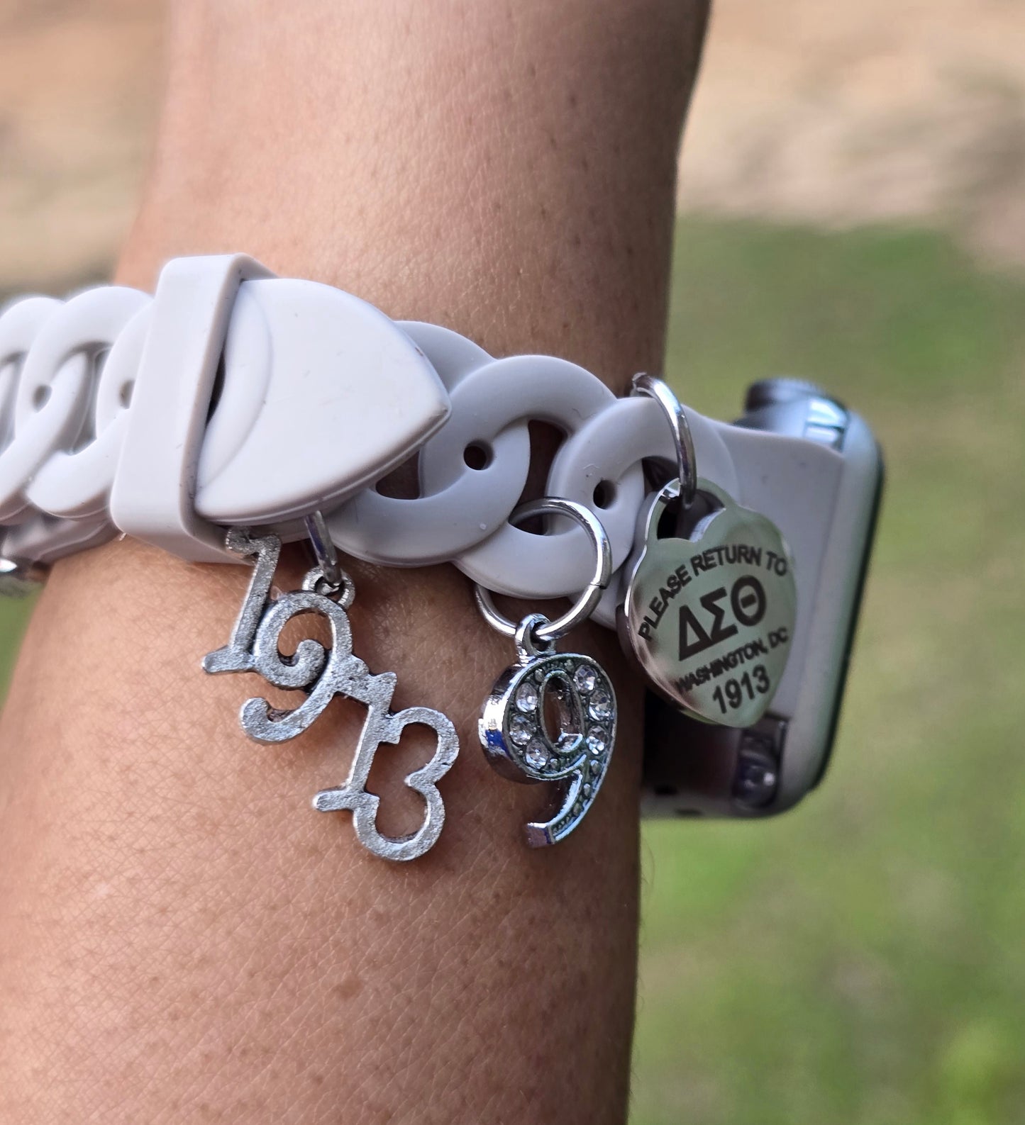 Delta Sigma Theta Silicone Apple Watch Band - Delta Sigma Theta Apple Watch Band- Sorority Watch Band - DST Watch Band - Delta Watch Band