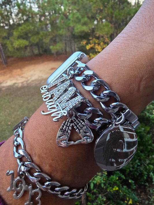 Delta Sigma Theta Custom Fit Sorority Apple Link Watch Band (Please message shop with line number if you would like added to design)