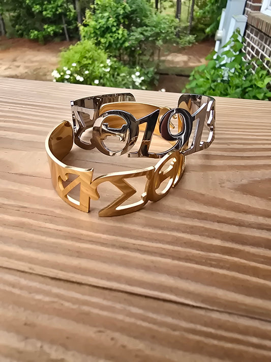 Delta Sigma Theta 1913 Italic Font Sorority Cuff Bracelet