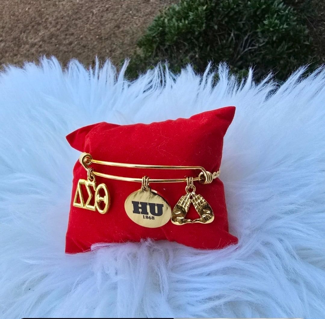 Hampton University Delta Bracelet - HBCU - Delta Sigma Theta Bracelet - Sorority Bracelet - DST University bracelet - Sorority Jewelry - HU 1868