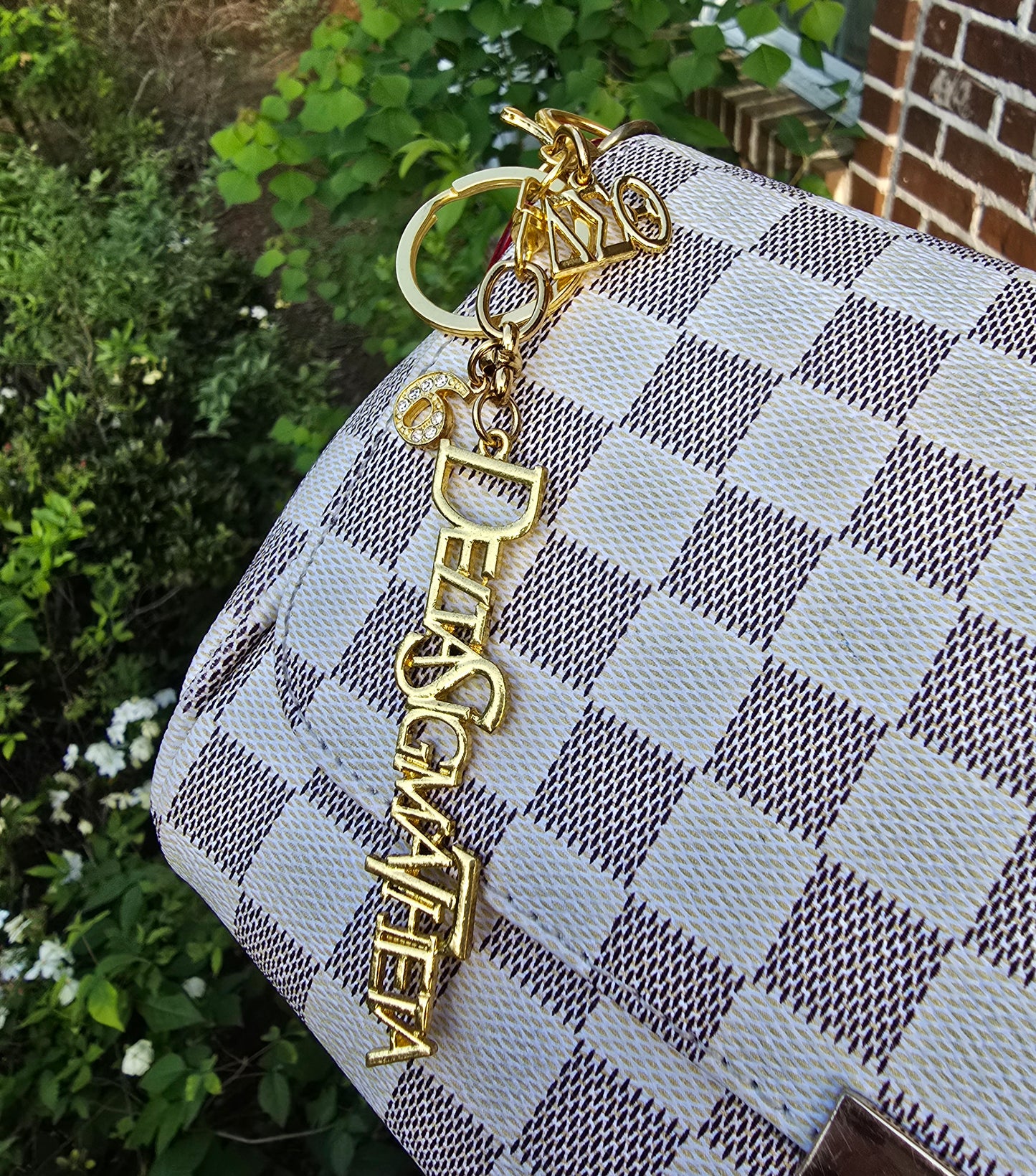 DST Handbag Charm/Key Ring - Gold Delta Sigma Theta Purse Charm - Sorority Charm/Key Ring - DST Purse Charm/Key Ring - Sorority Purse Charm/Key Ring - 1913 Purse Charm/ Key Ring