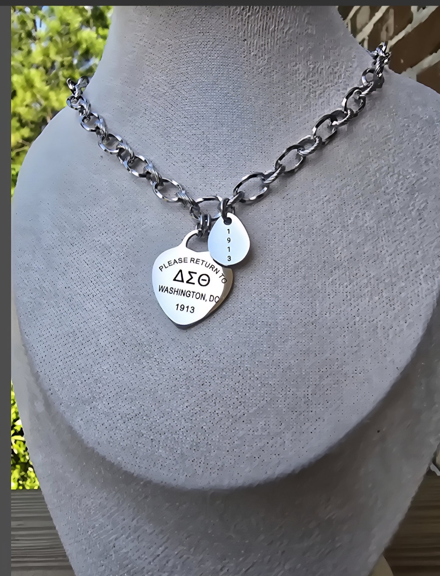 Tiff Inspired Charm Delta Sigma Theta Sorority Chunky Necklace