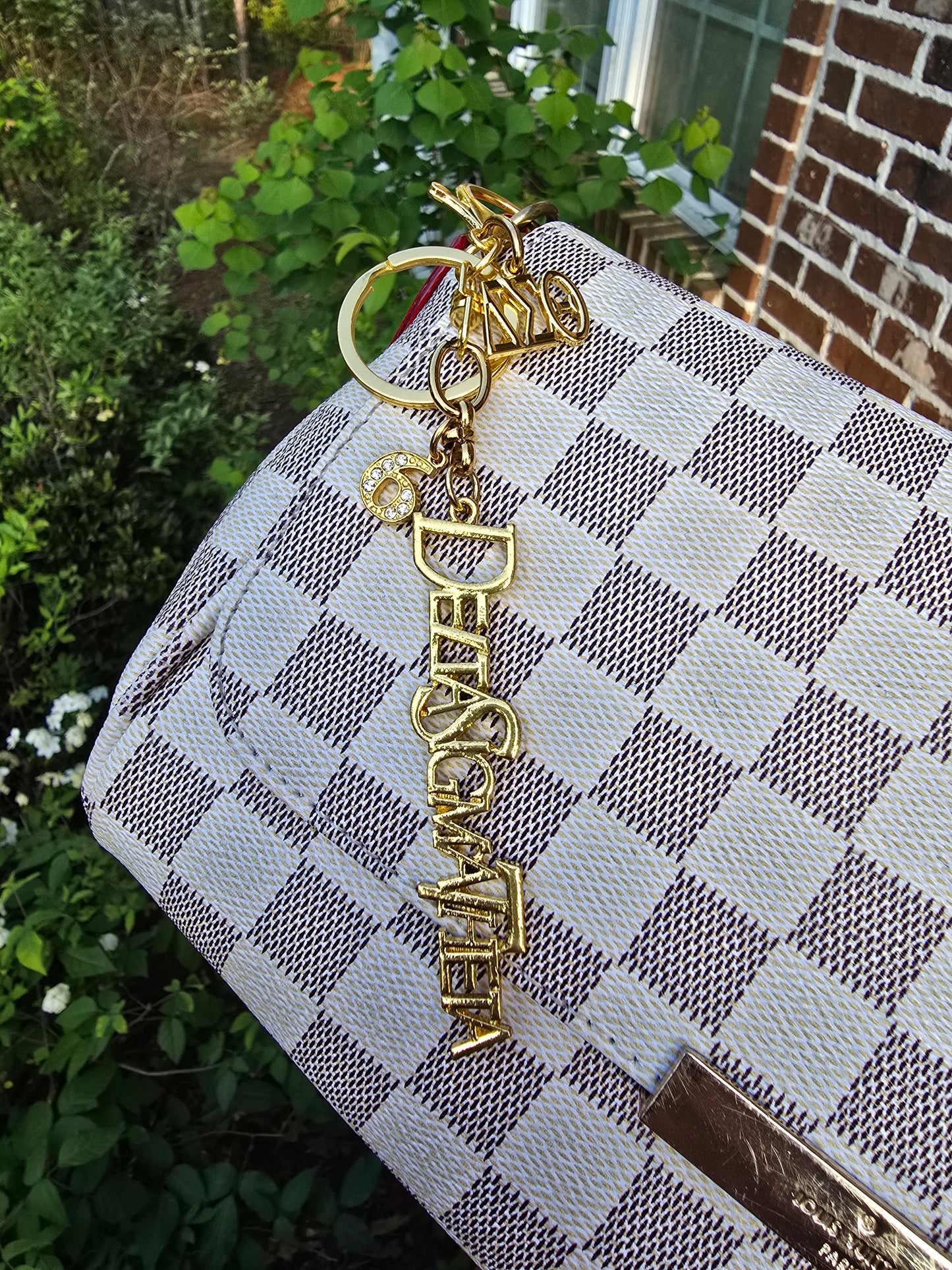 DST Handbag Charm/Key Ring - Gold Delta Sigma Theta Purse Charm - Sorority Charm/Key Ring - DST Purse Charm/Key Ring - Sorority Purse Charm/Key Ring - 1913 Purse Charm/ Key Ring