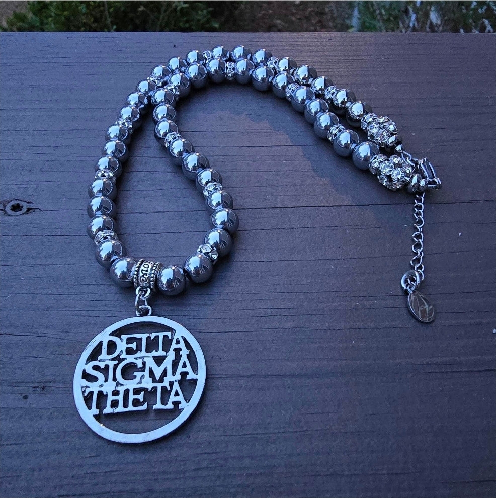 Delta Sigma Theta Hollow  Premium Beaded Sorority Necklaces - Beaded Sorority Necklace - Delta Sigma Theta Jewelry