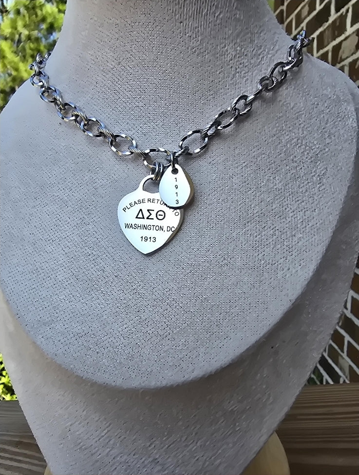 Tiff Inspired Charm Delta Sigma Theta Sorority Chunky Necklace
